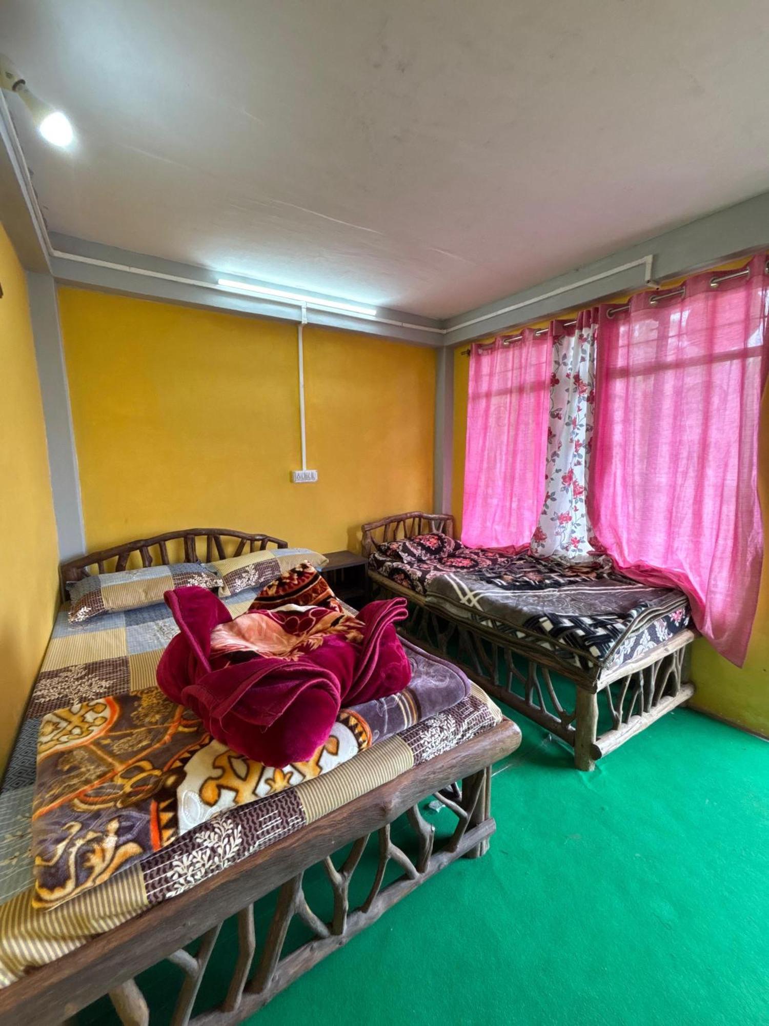 Hosanna Homestay Darjeeling  Bagian luar foto