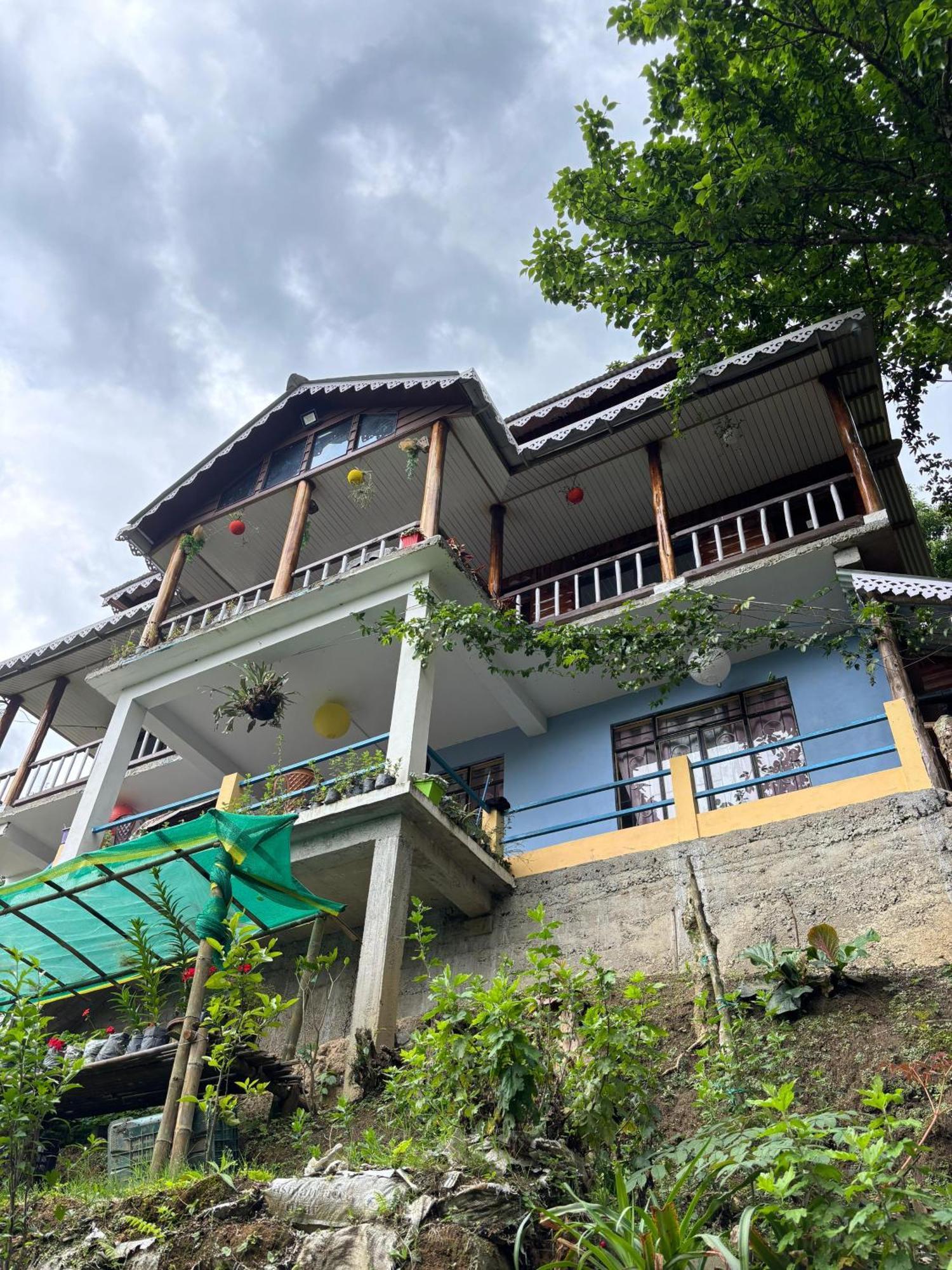 Hosanna Homestay Darjeeling  Bagian luar foto